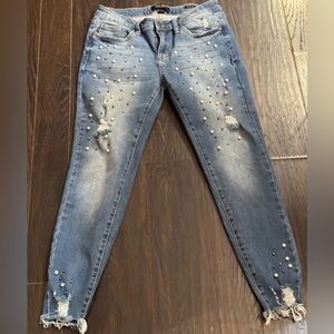 Judy Blue Blue Pearl-Studded Skinny Jeans